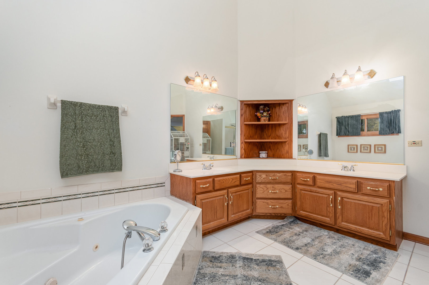 3467 Charlemaine Drive, Aurora, IL 60504