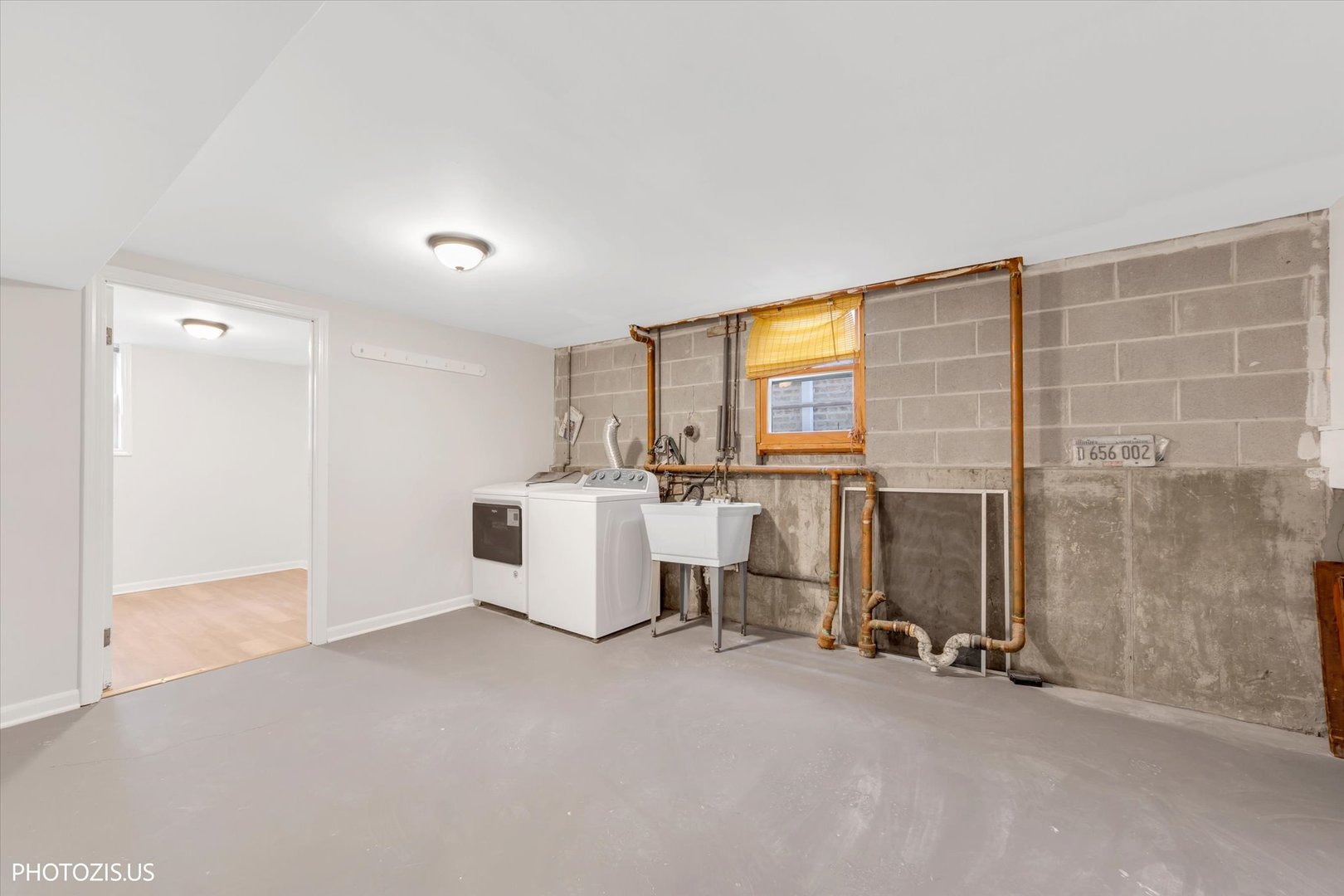 5119 N Tripp Avenue, Chicago, IL 60630