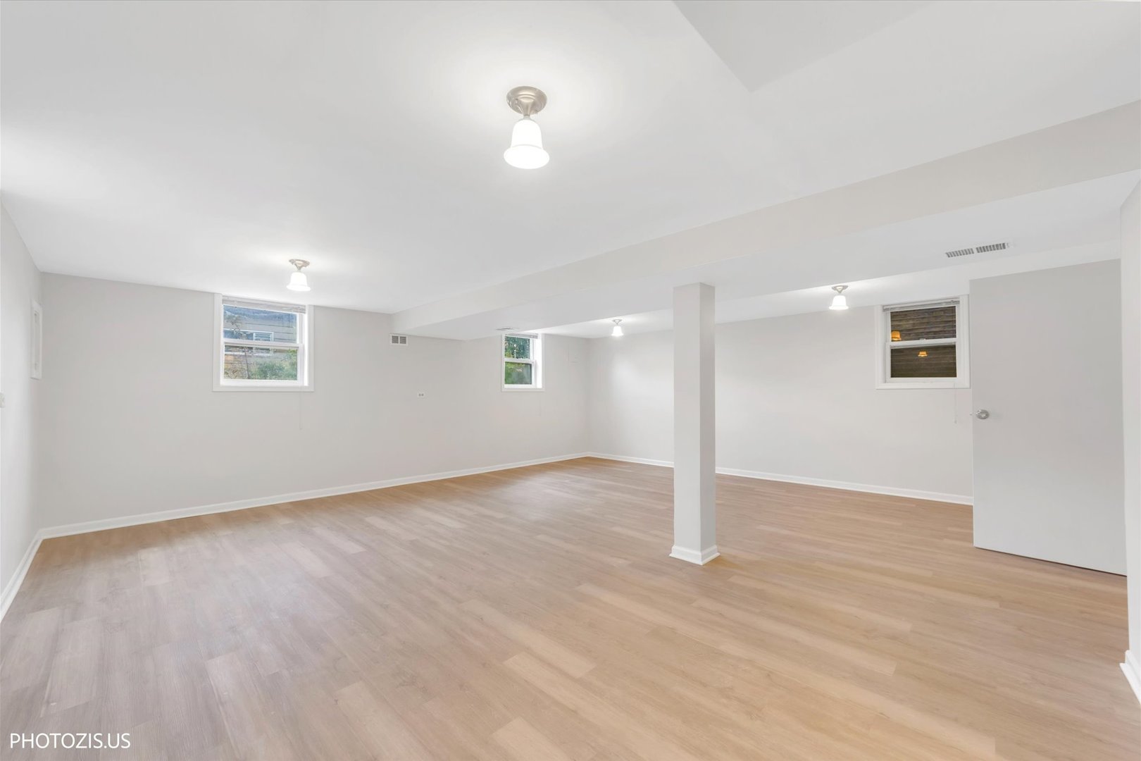 5119 N Tripp Avenue, Chicago, IL 60630