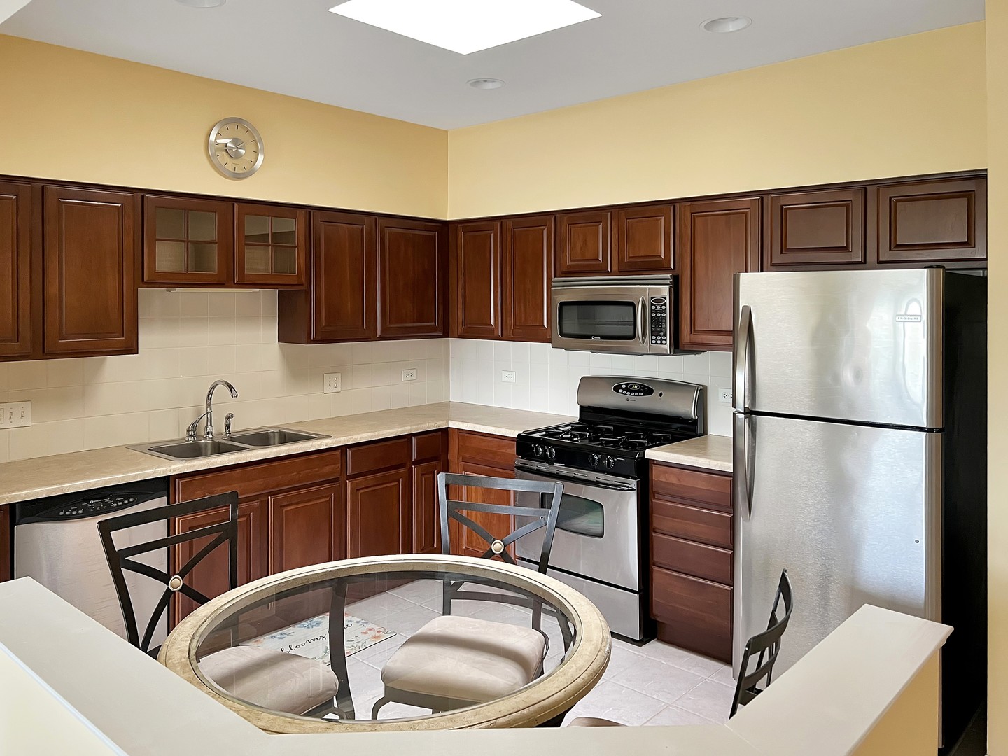 3451 N Carriageway Drive #503, Arlington Heights, IL 60004