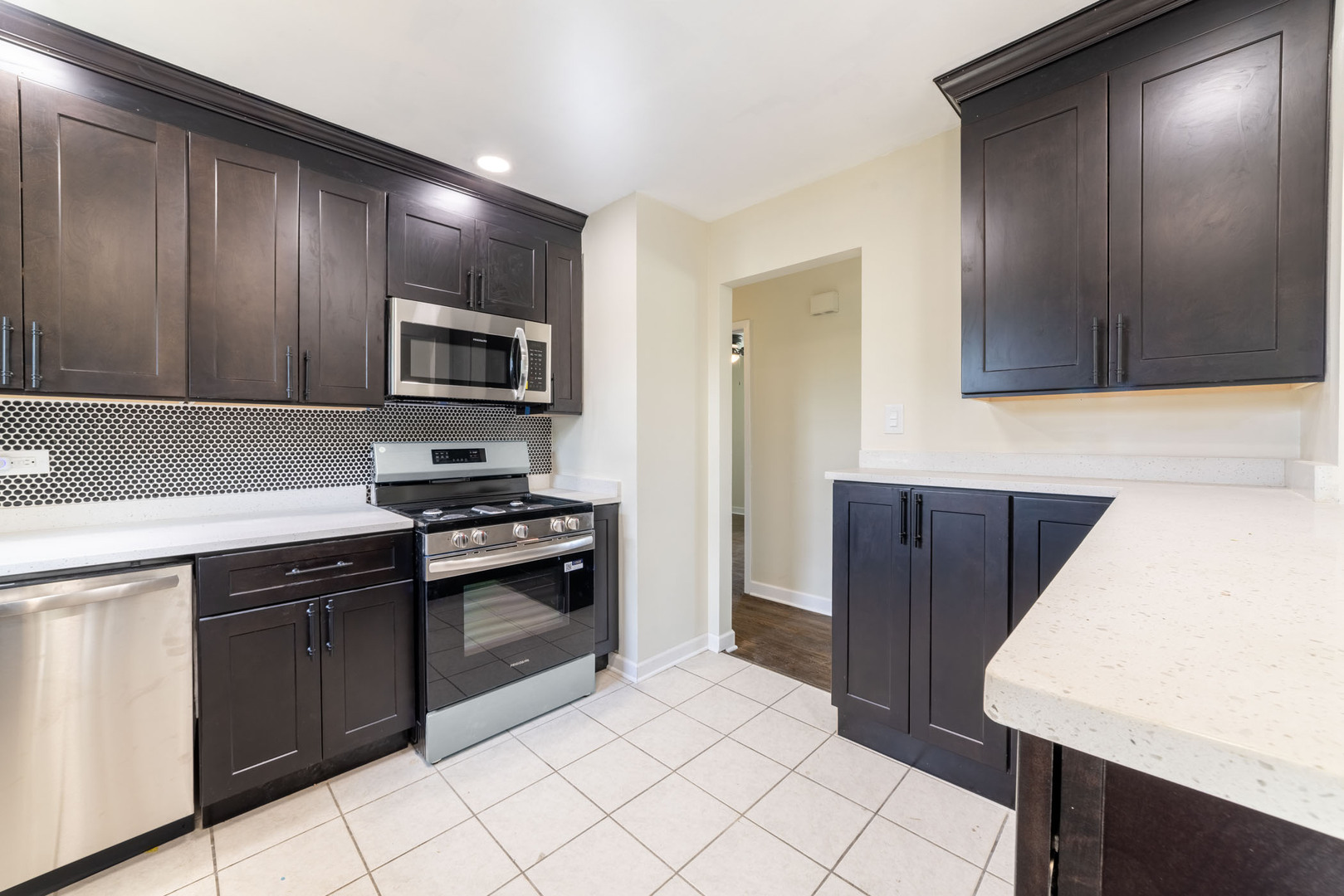 7727 166th Street, Tinley Park, IL 60477