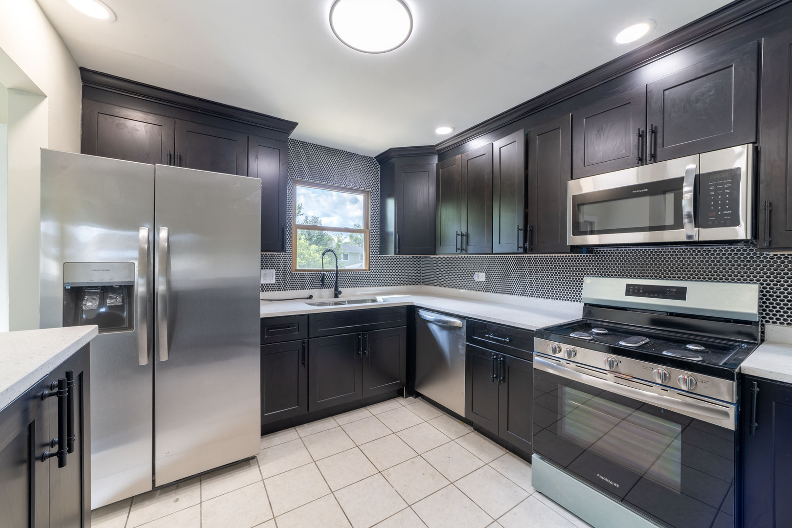 7727 166th Street, Tinley Park, IL 60477