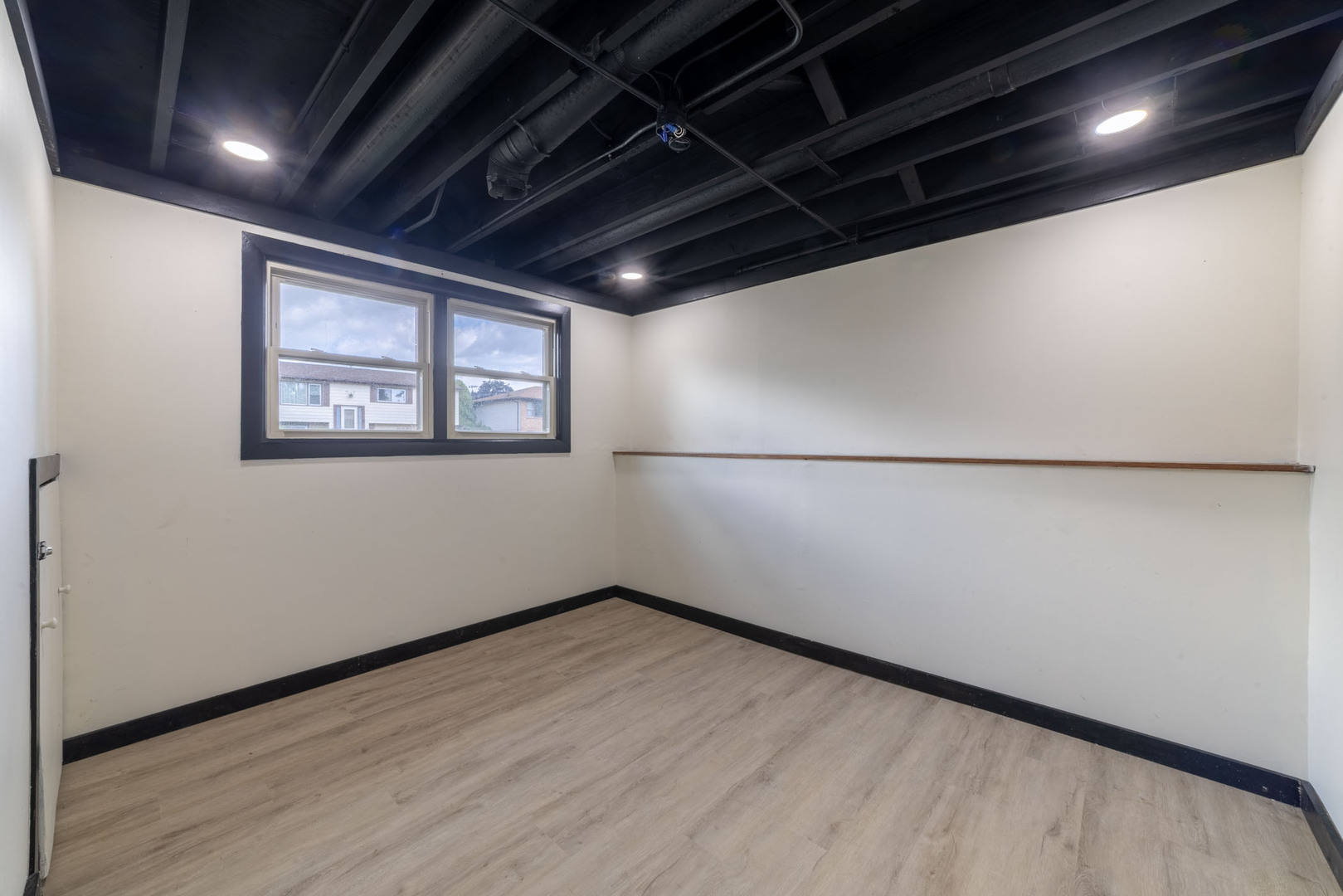 7727 166th Street, Tinley Park, IL 60477