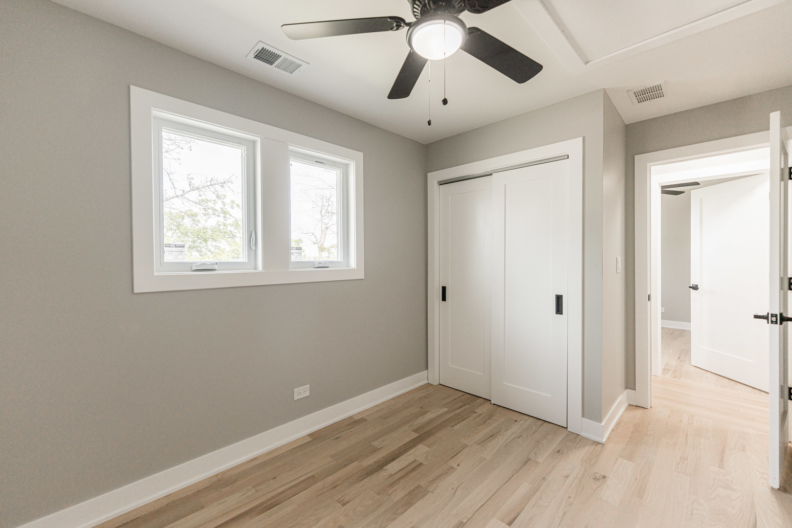 147 W North Avenue, Lombard, IL 60148