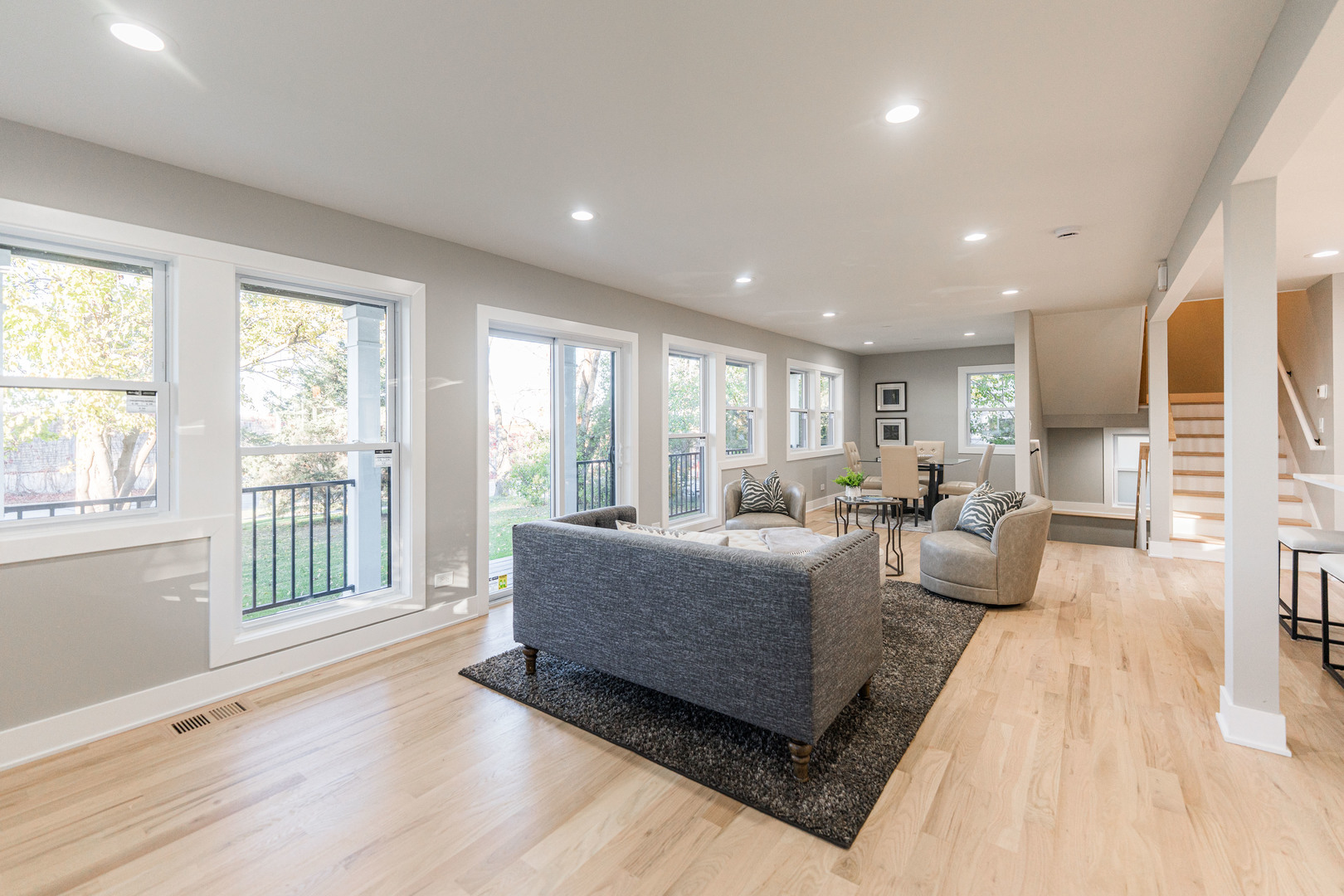 147 W North Avenue, Lombard, IL 60148