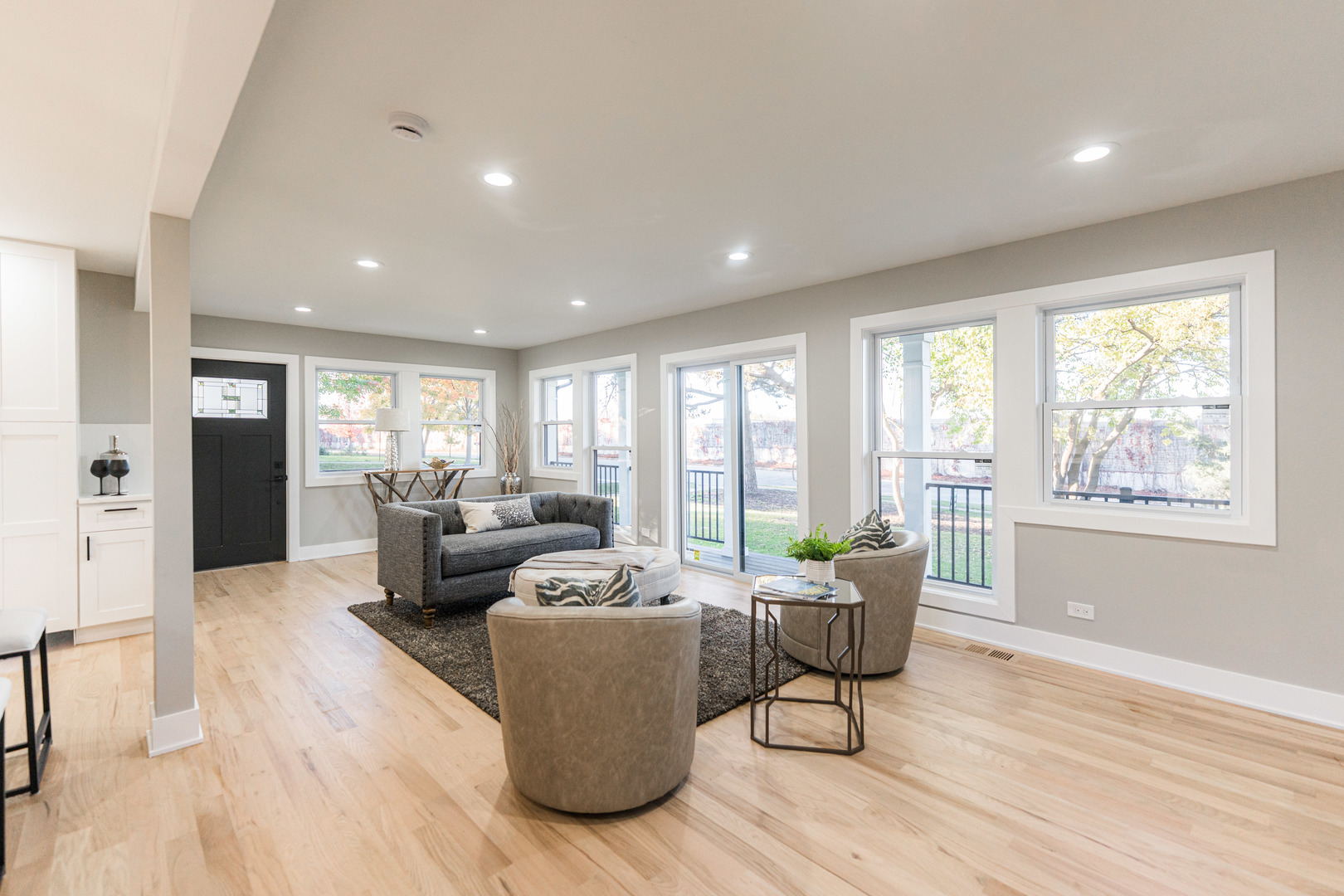 147 W North Avenue, Lombard, IL 60148