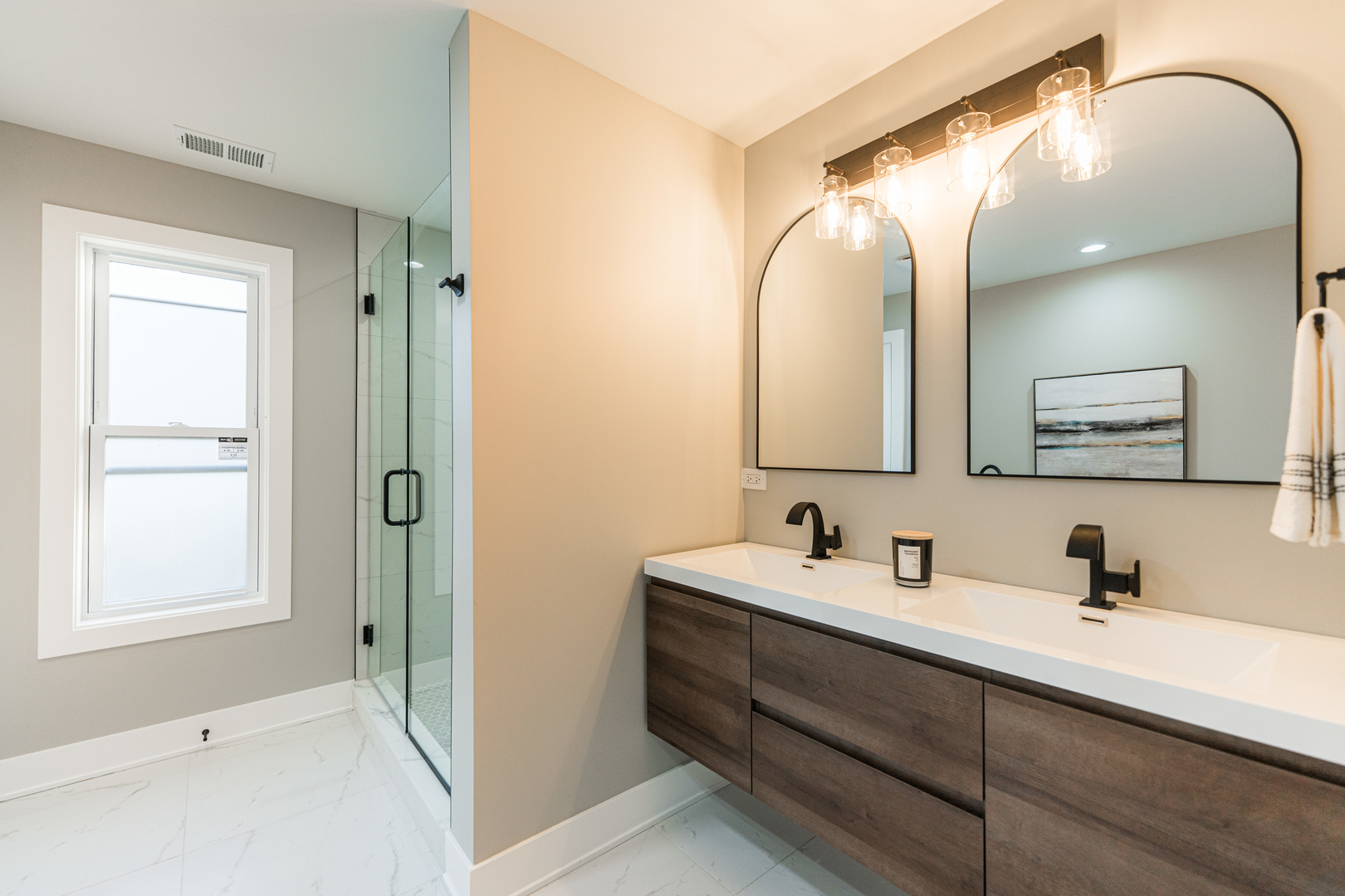 147 W North Avenue, Lombard, IL 60148