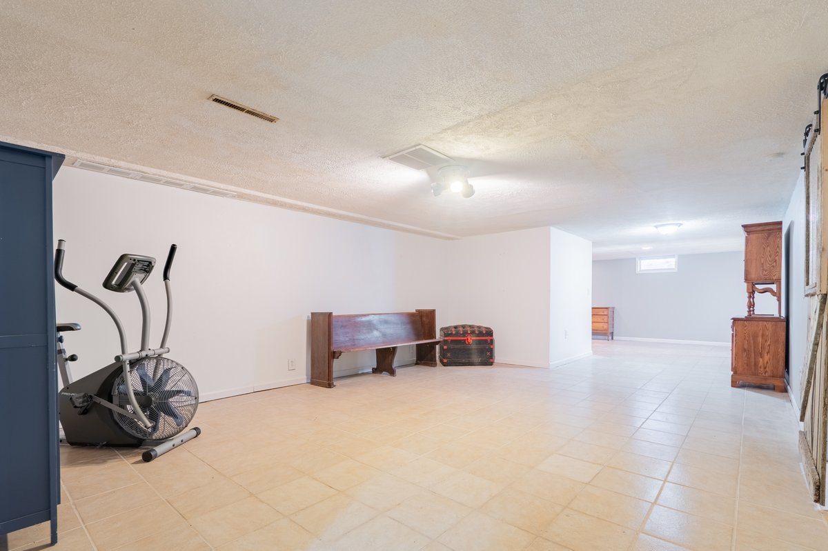 2907 Pheasant Run, Bloomington, IL 61704