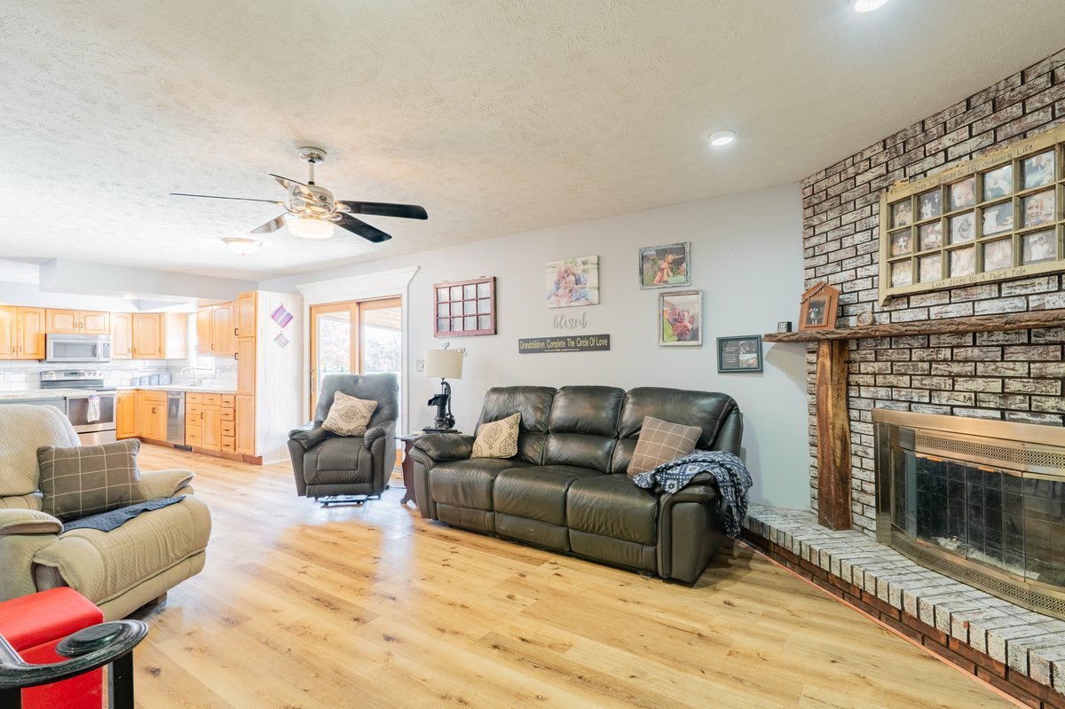 2907 Pheasant Run, Bloomington, IL 61704