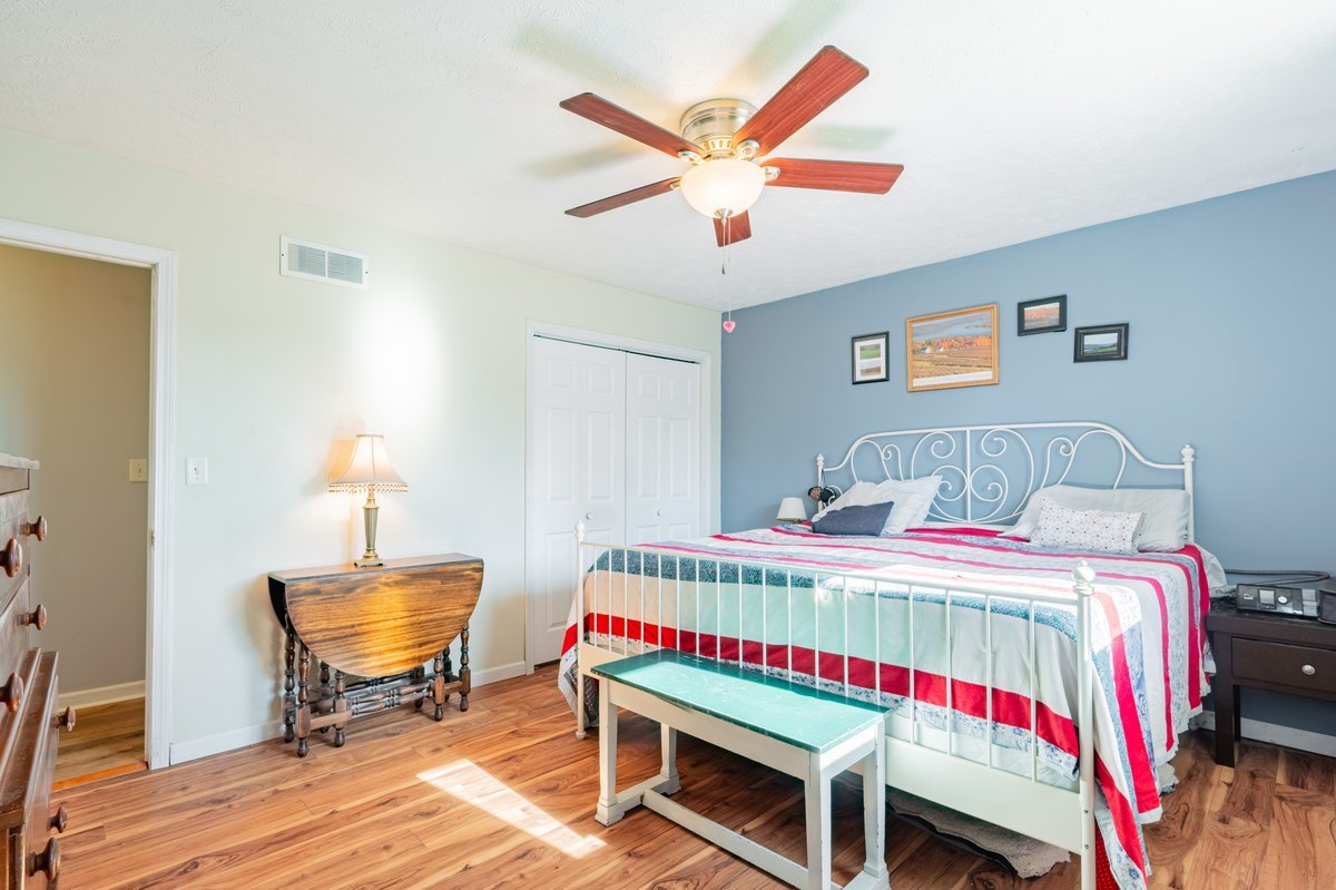 2907 Pheasant Run, Bloomington, IL 61704