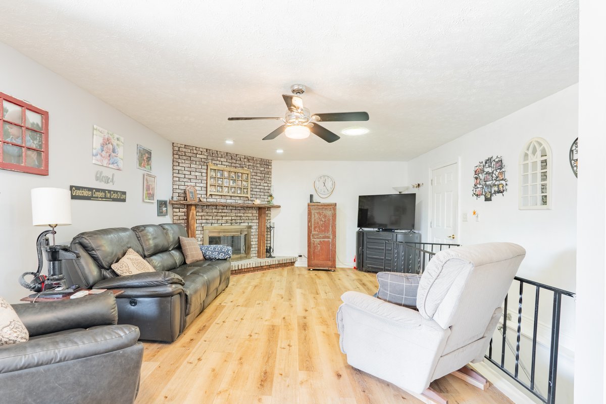 2907 Pheasant Run, Bloomington, IL 61704