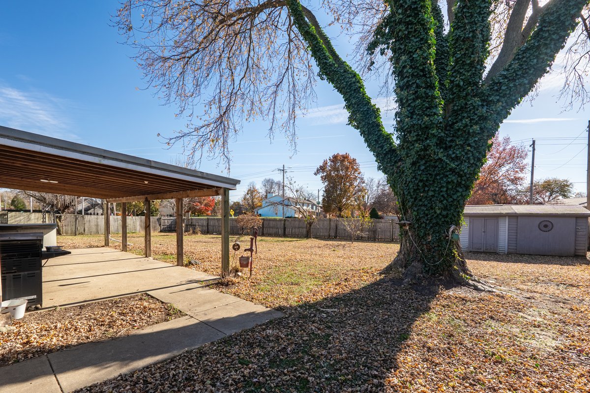 2907 Pheasant Run, Bloomington, IL 61704