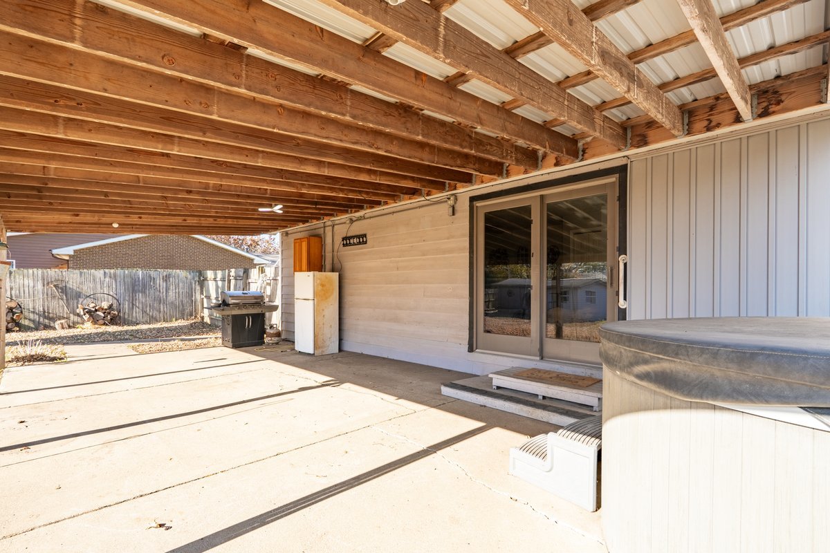 2907 Pheasant Run, Bloomington, IL 61704