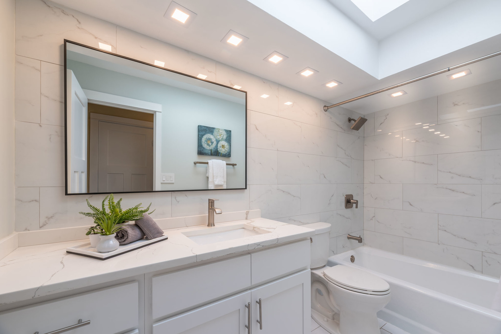 806 W Hackberry Drive, Arlington Heights, IL 60004