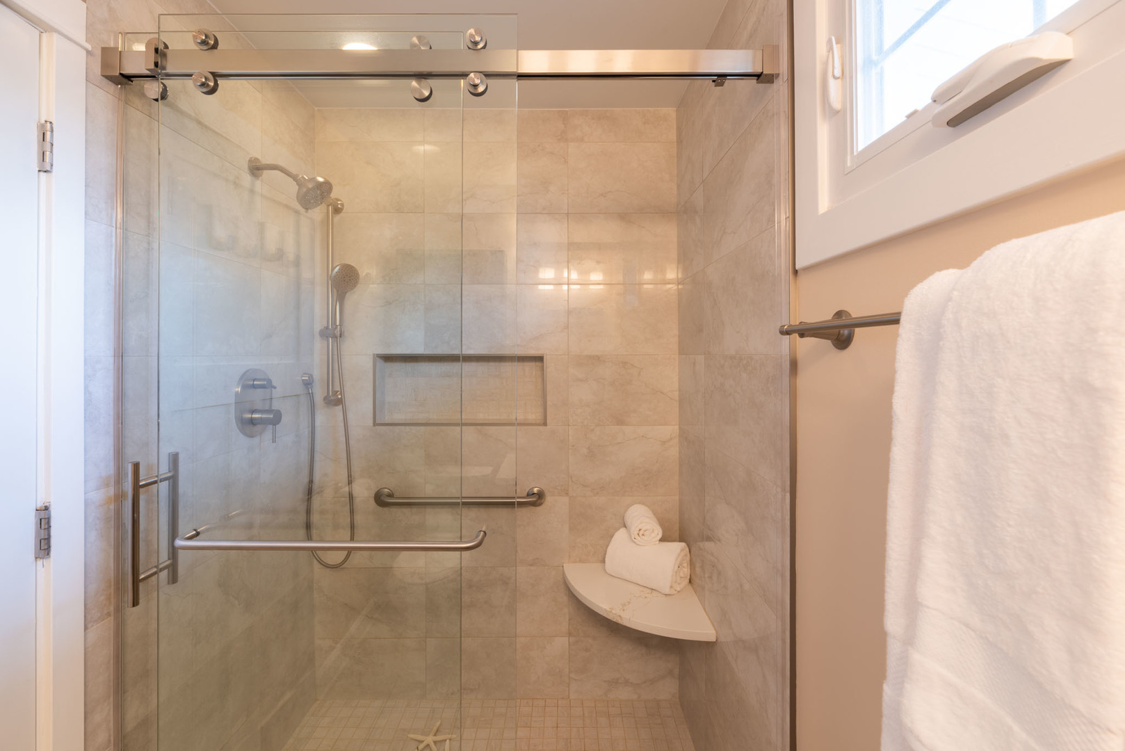 806 W Hackberry Drive, Arlington Heights, IL 60004