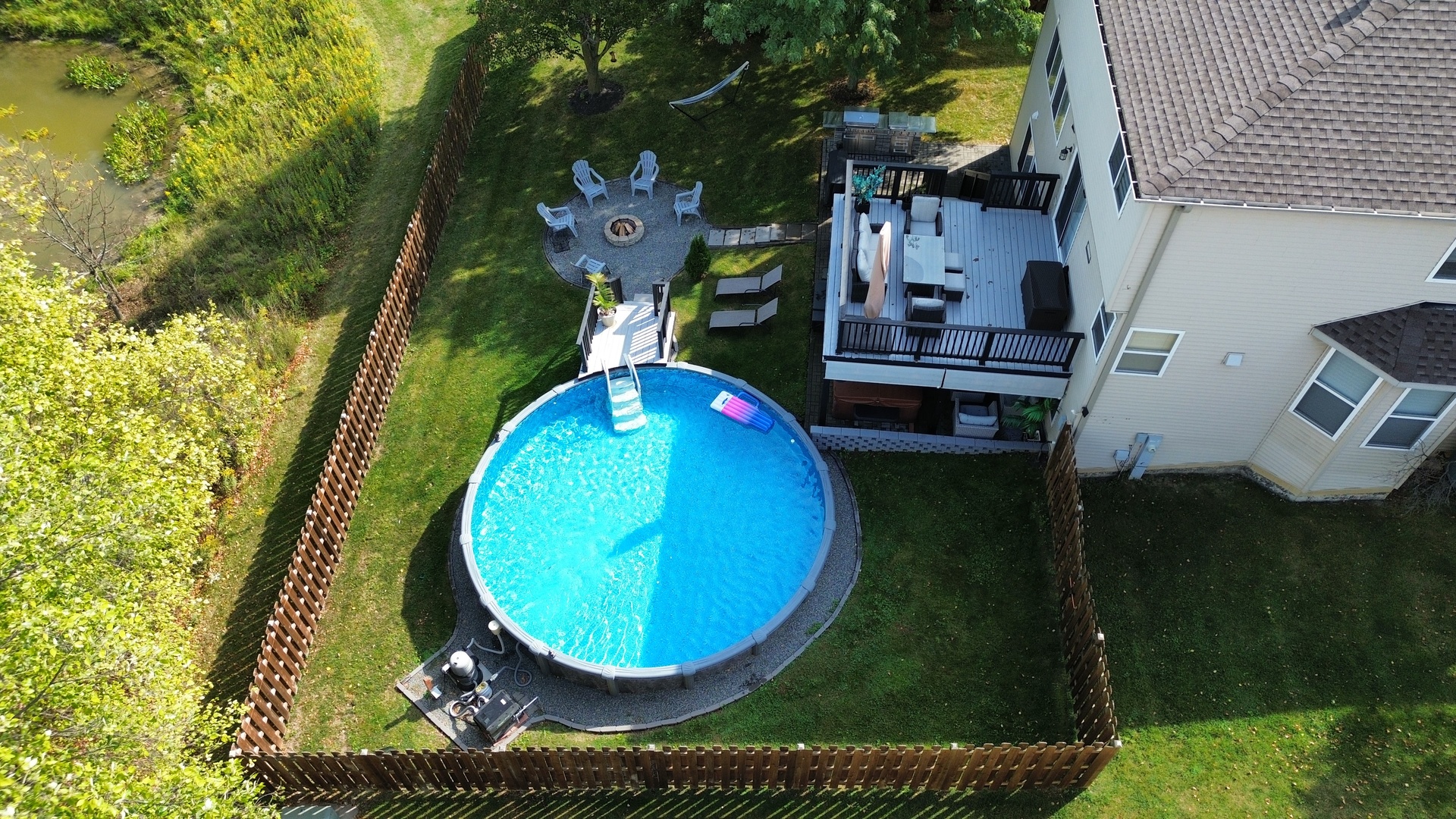 815 N Overlook Circle, Round Lake, IL 60073