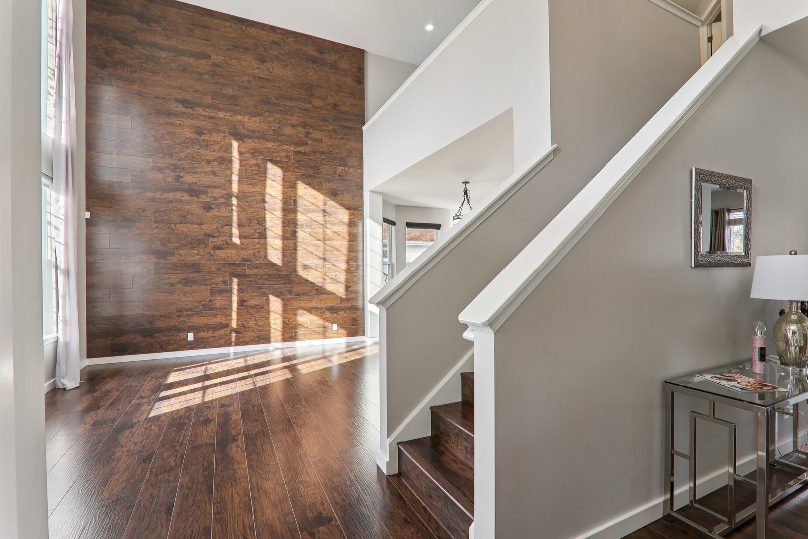 815 N Overlook Circle, Round Lake, IL 60073