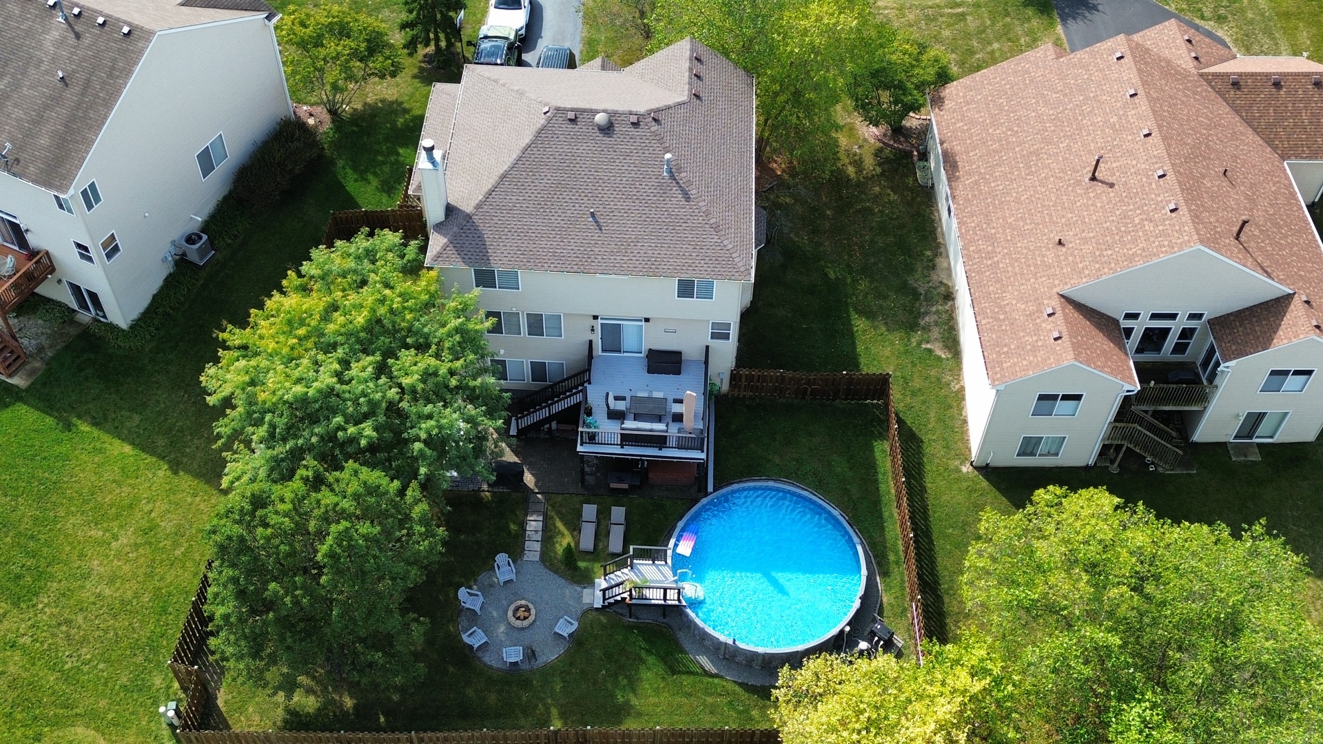 815 N Overlook Circle, Round Lake, IL 60073