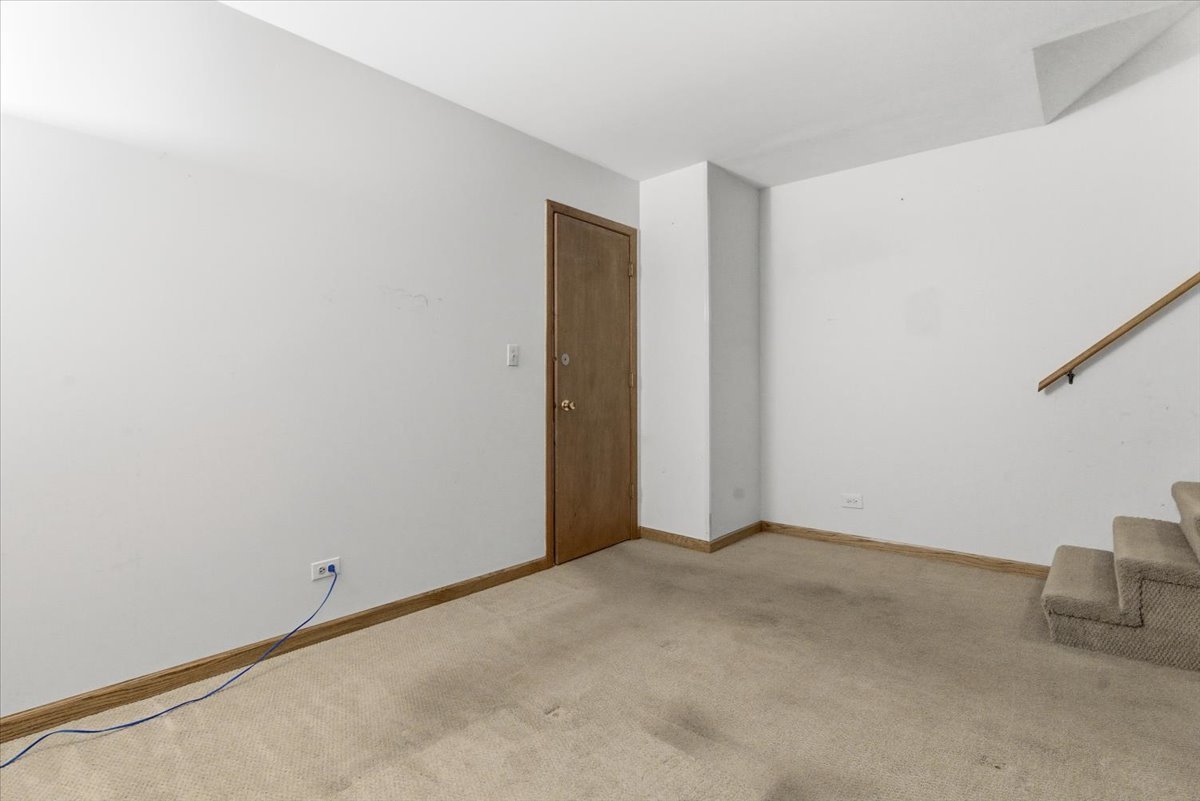 Round Lake Beach, IL 60073