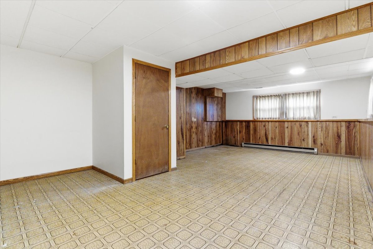 Round Lake Beach, IL 60073