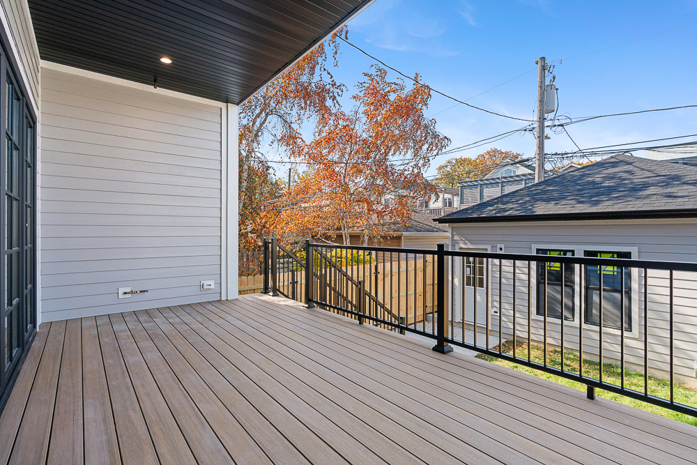 3446 N Oakley Avenue, Chicago, IL 60618