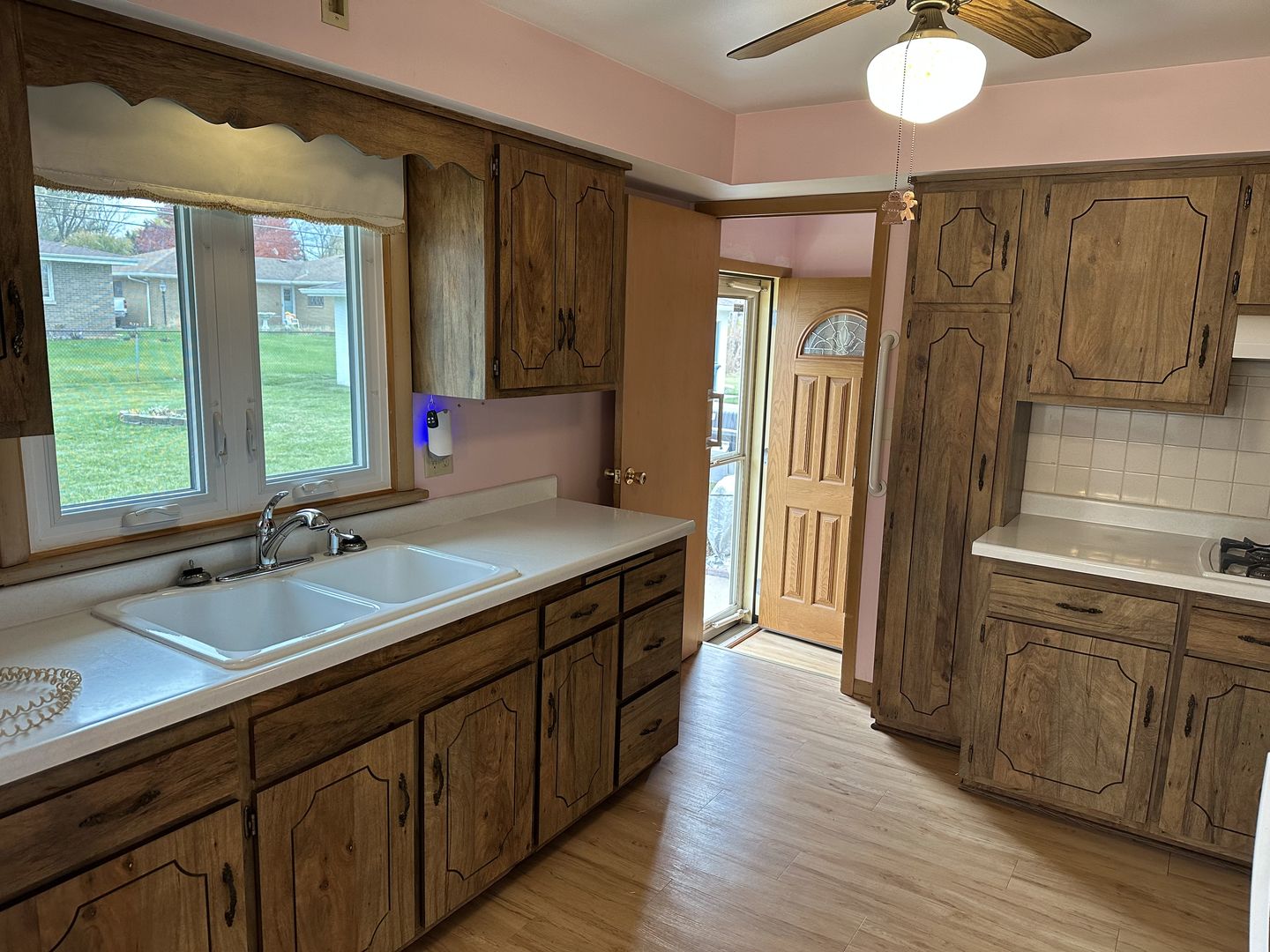 521 Chaney Avenue, Crest Hill, IL 60403