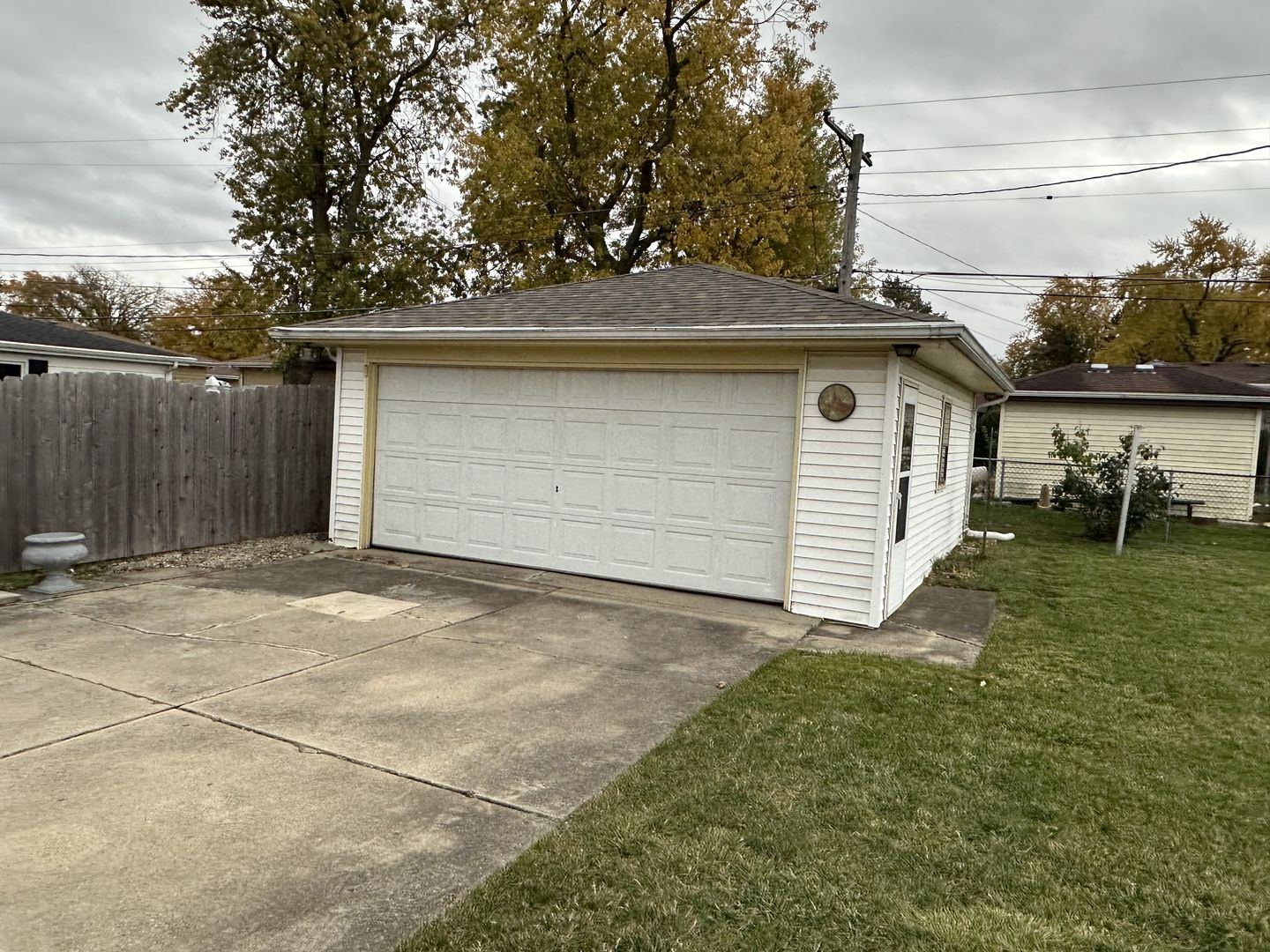 521 Chaney Avenue, Crest Hill, IL 60403