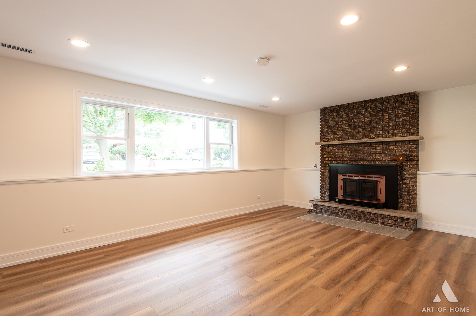 15601 Latrobe Avenue, Oak Forest, IL 60452