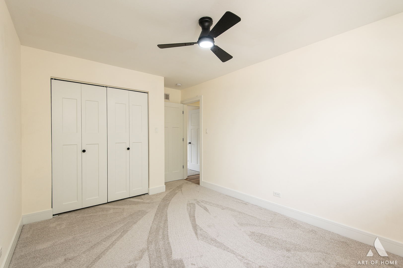 15601 Latrobe Avenue, Oak Forest, IL 60452