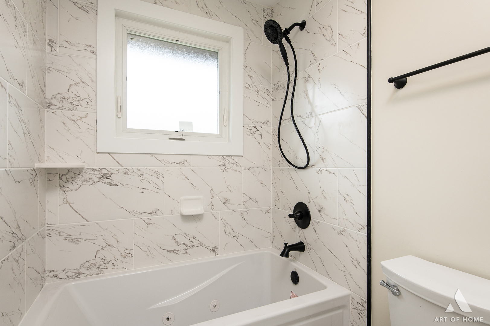 15601 Latrobe Avenue, Oak Forest, IL 60452