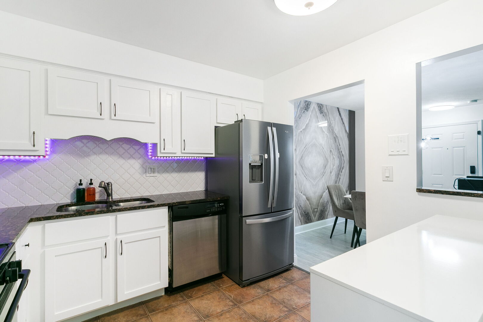 565 Maple Avenue #8, Lisle, IL 60532