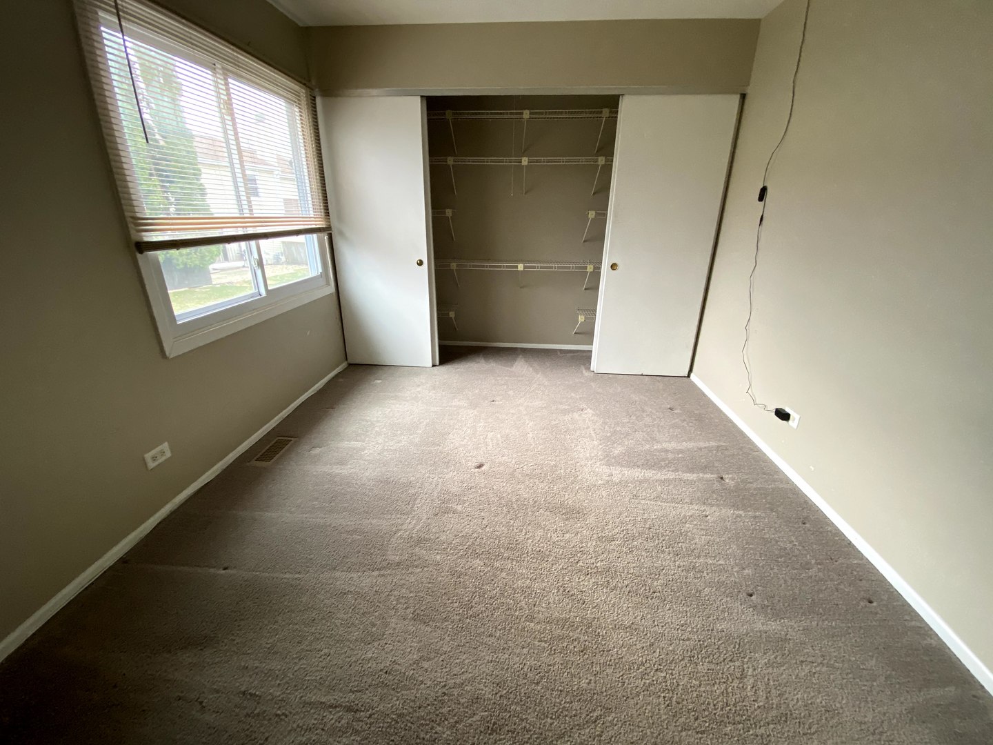 1987 Franklin Place, Hoffman Estates, IL 60169