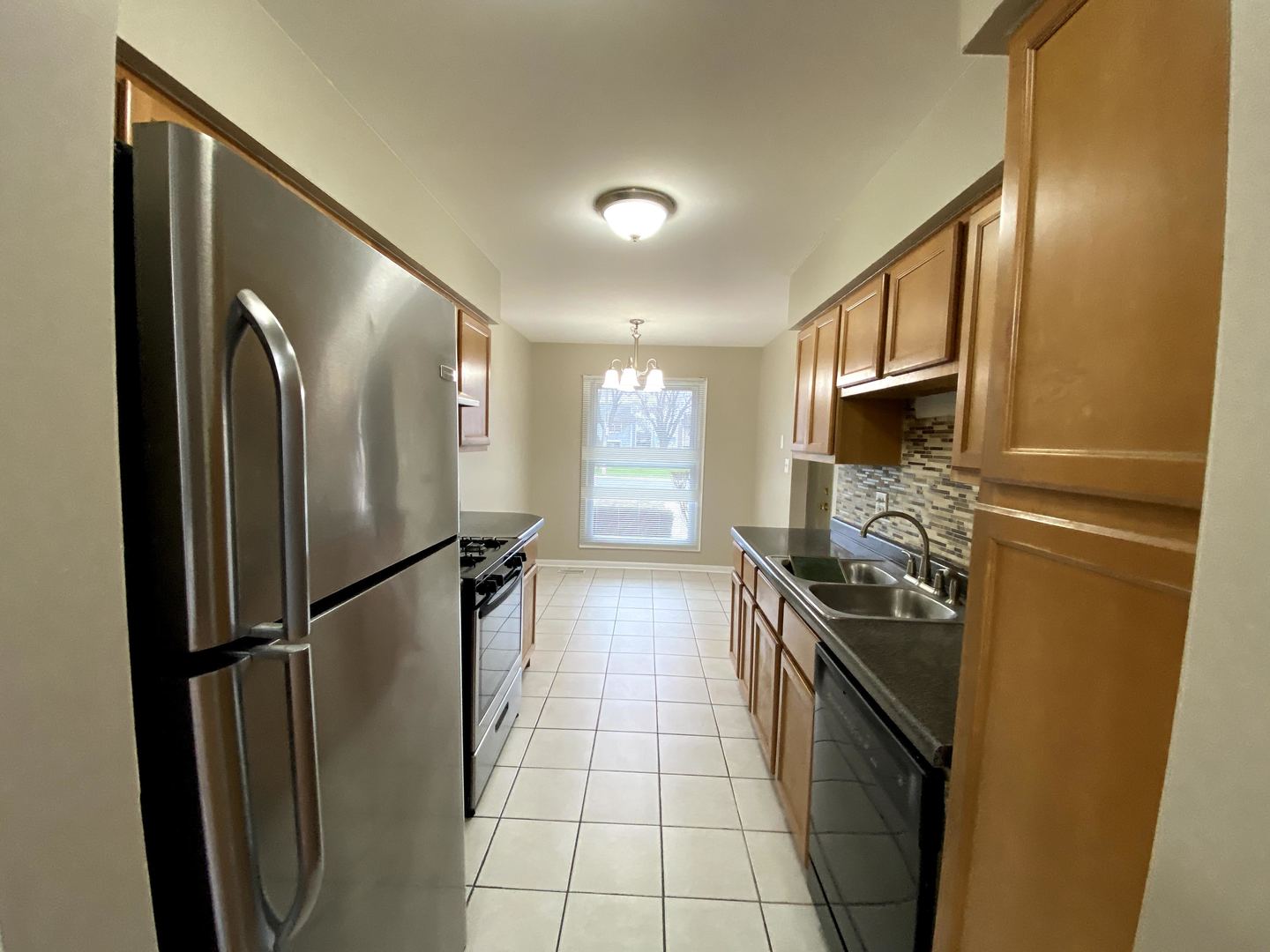 1987 Franklin Place, Hoffman Estates, IL 60169