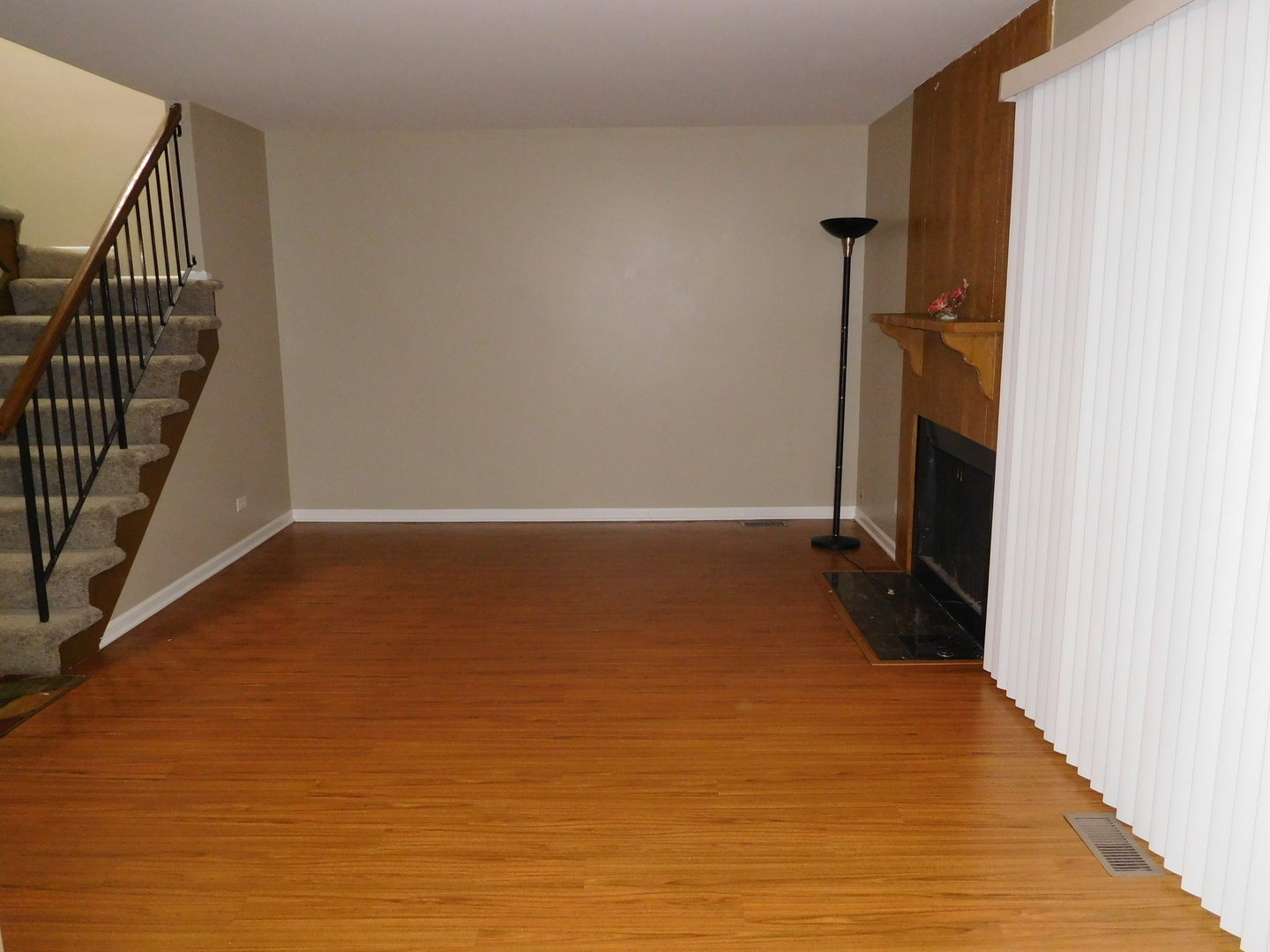 1987 Franklin Place, Hoffman Estates, IL 60169