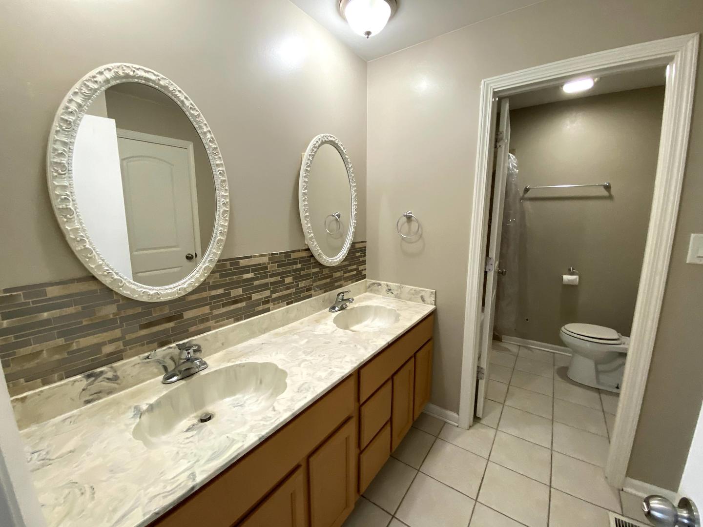 1987 Franklin Place, Hoffman Estates, IL 60169