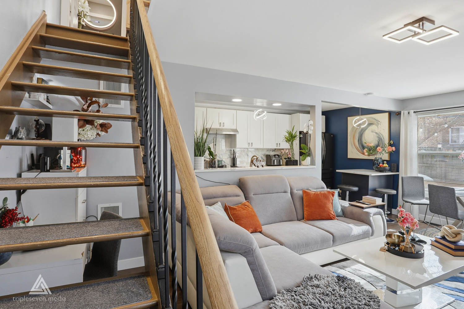 551 Sidney Avenue #B, Glendale Heights, IL 60139