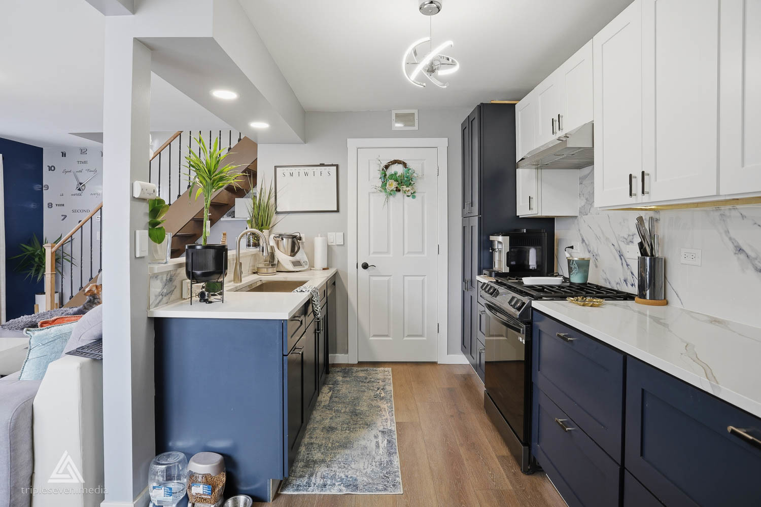 551 Sidney Avenue #B, Glendale Heights, IL 60139