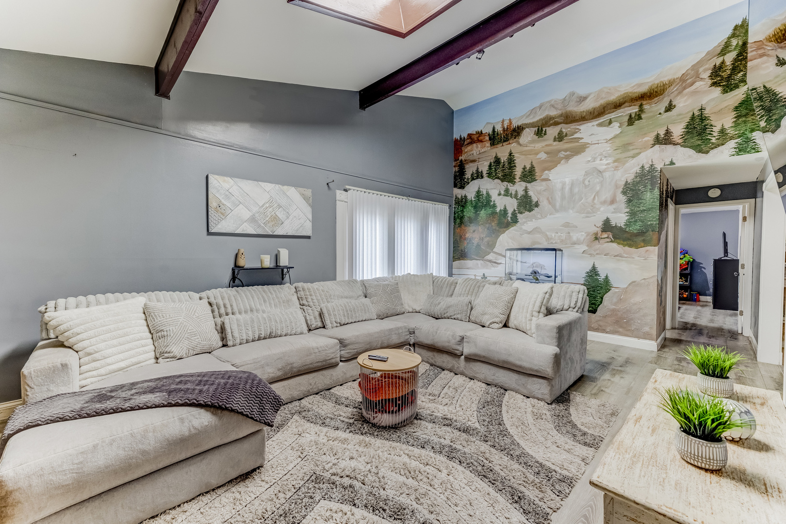 7740 Monitor Avenue, Burbank, IL 60459