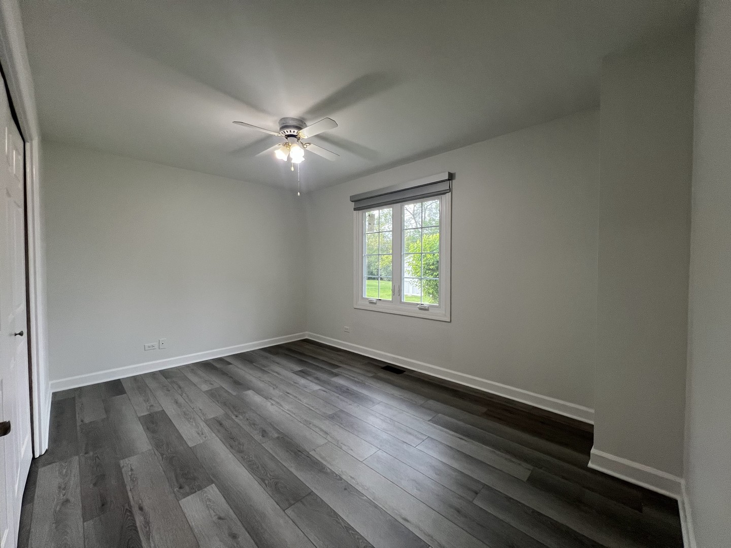 1380 Rosedale Lane, Hoffman Estates, IL 60169