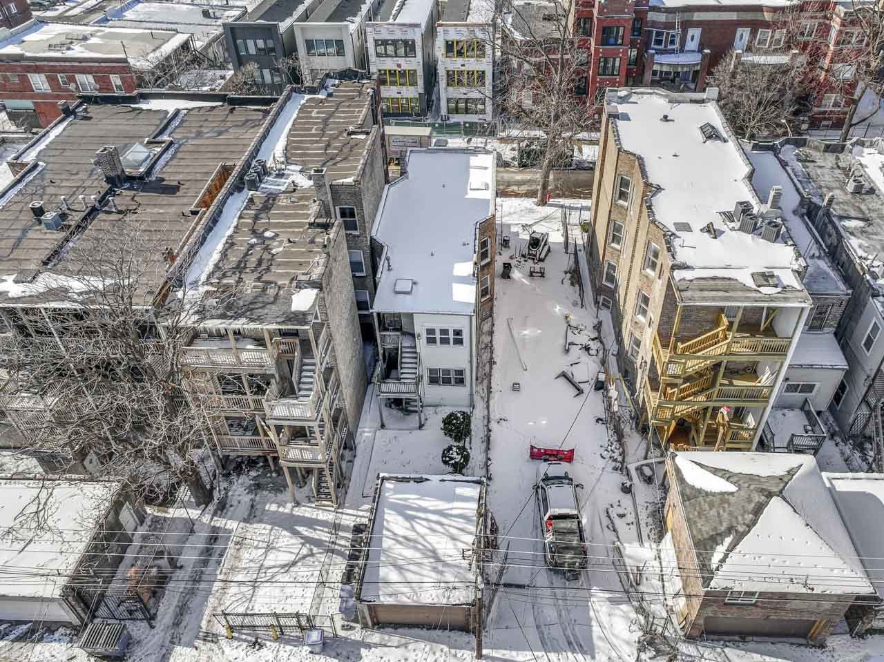 6043 S Eberhart Avenue, Chicago, IL 60637