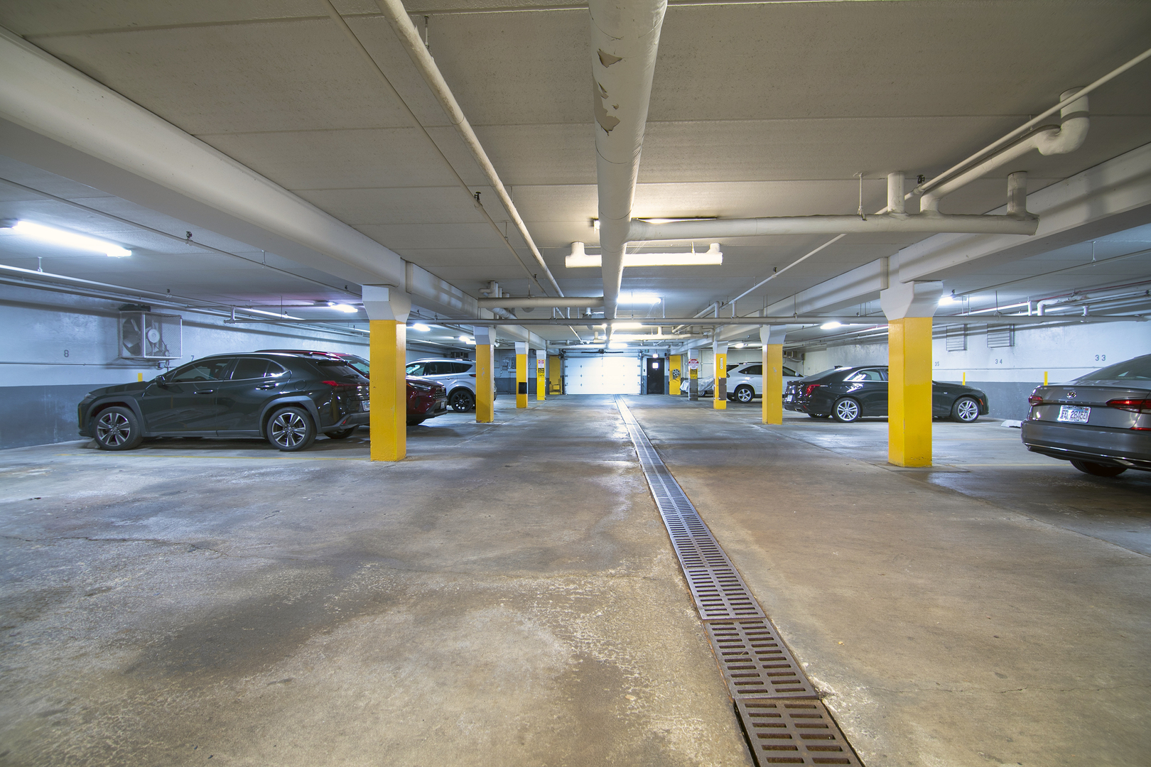 3427 Vollmer Road #202, Flossmoor, IL 60422