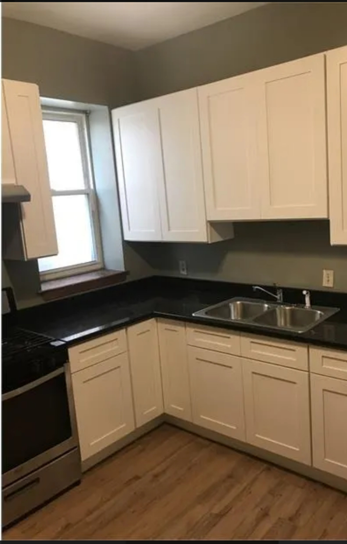 1808 S Drake Avenue, Chicago, IL 60623