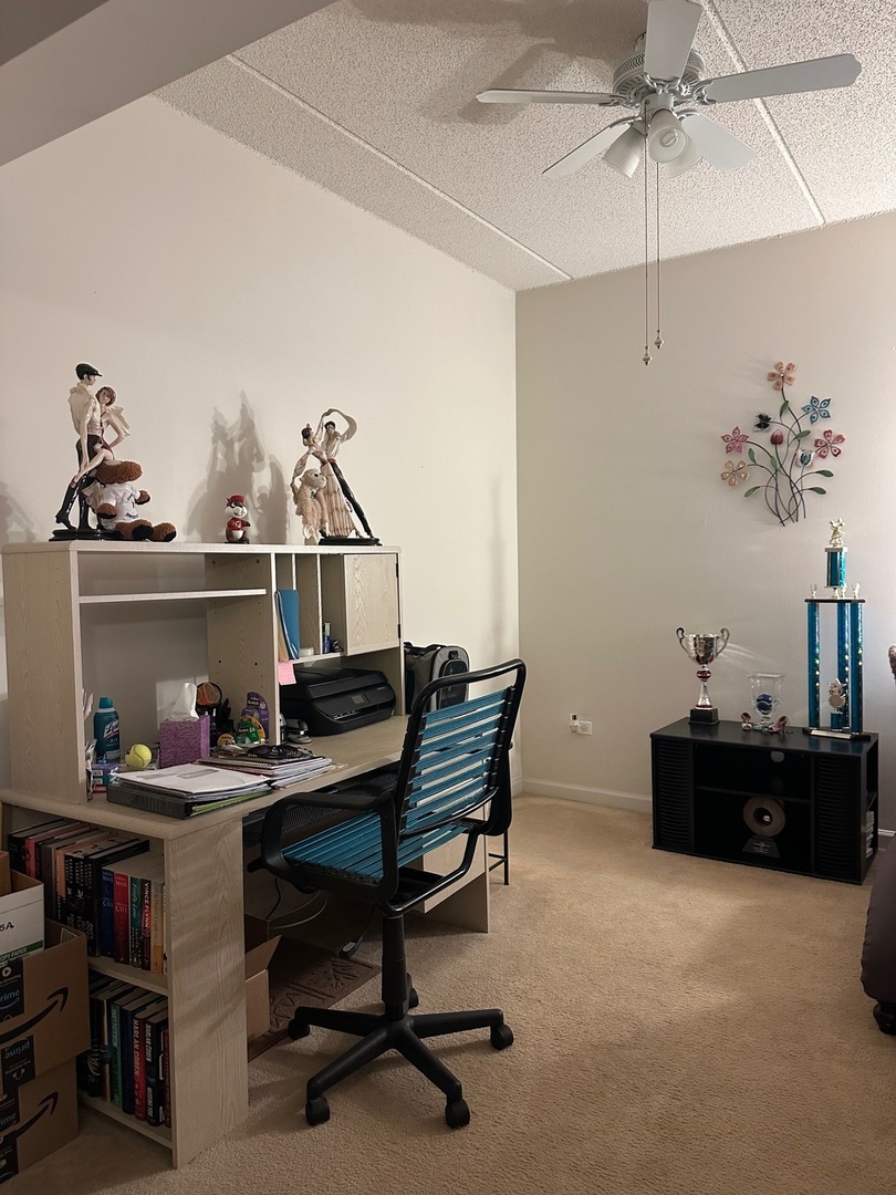 6420 Double Eagle Drive #801, Woodridge, IL 60517