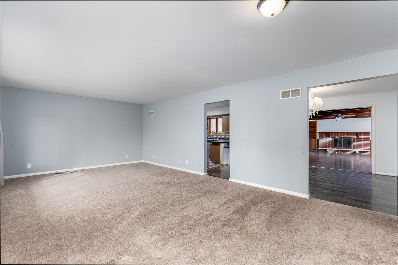 761 N 3906th Road, Triumph, IL 61371