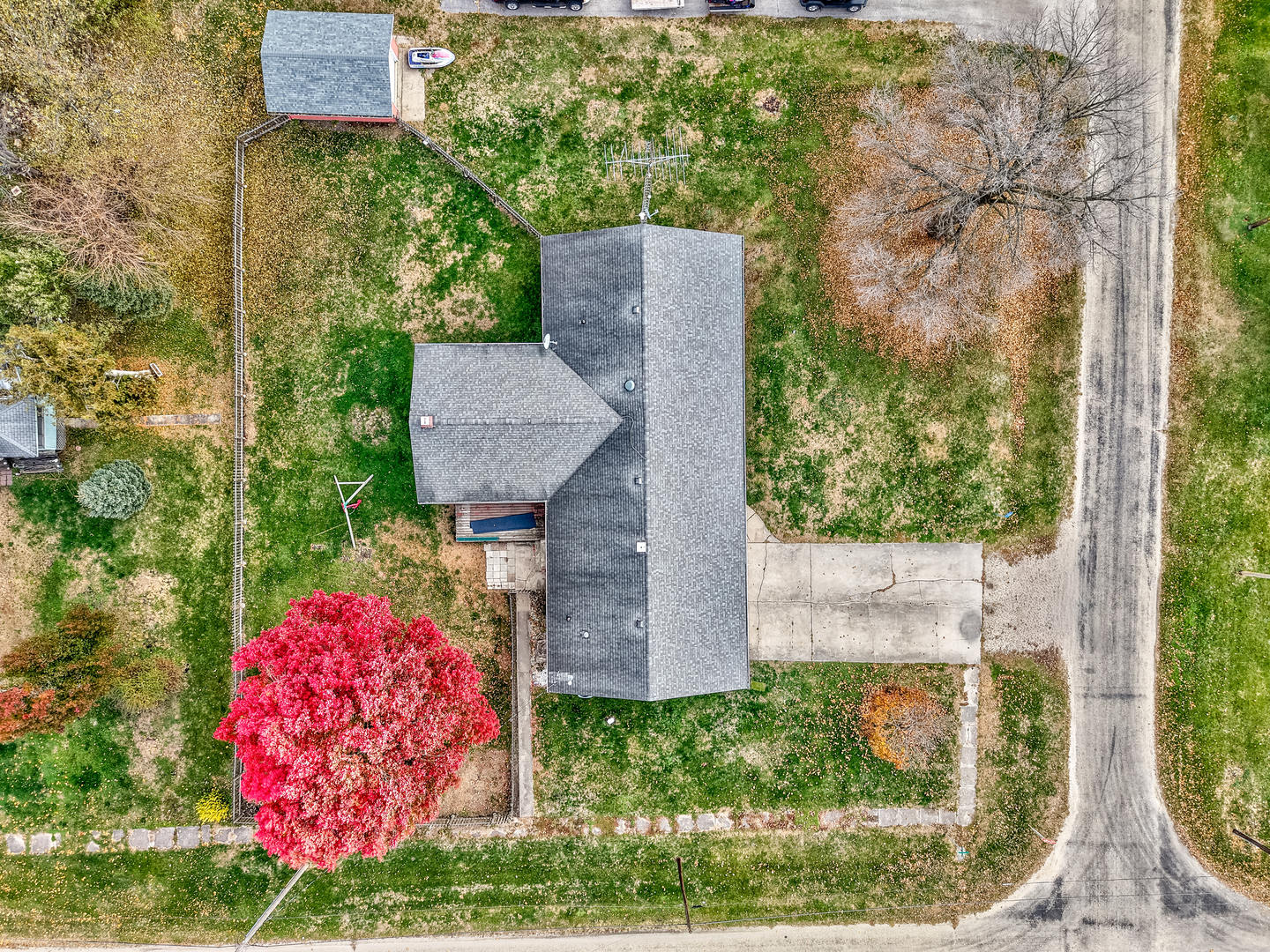 761 N 3906th Road, Triumph, IL 61371