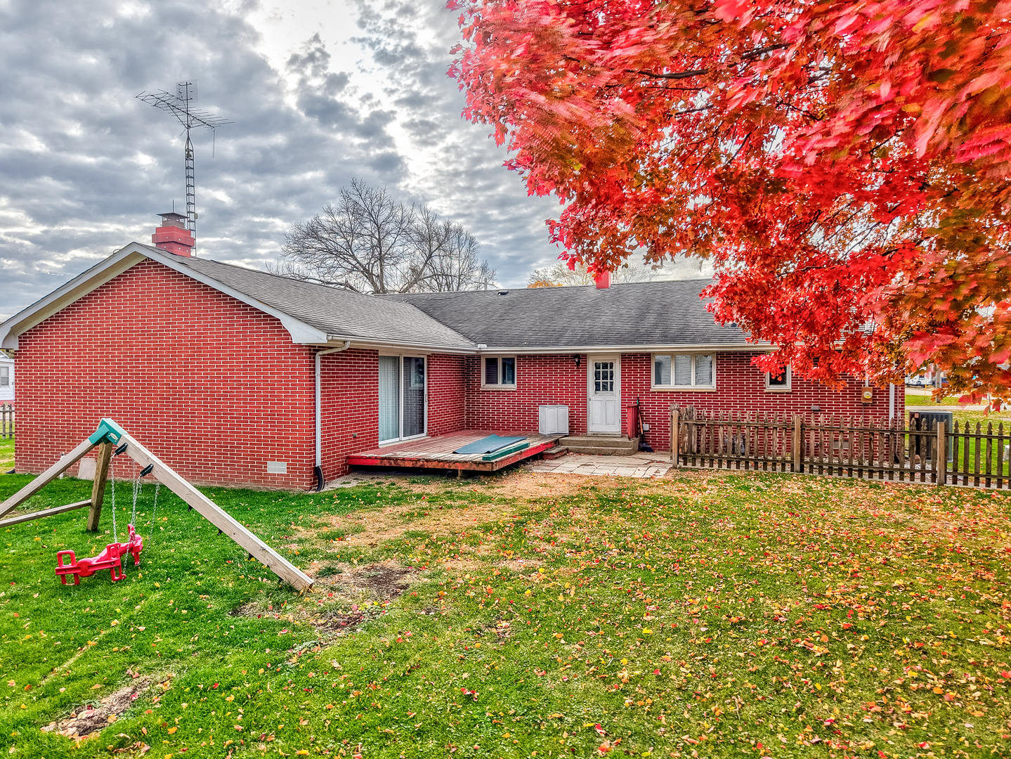 761 N 3906th Road, Triumph, IL 61371