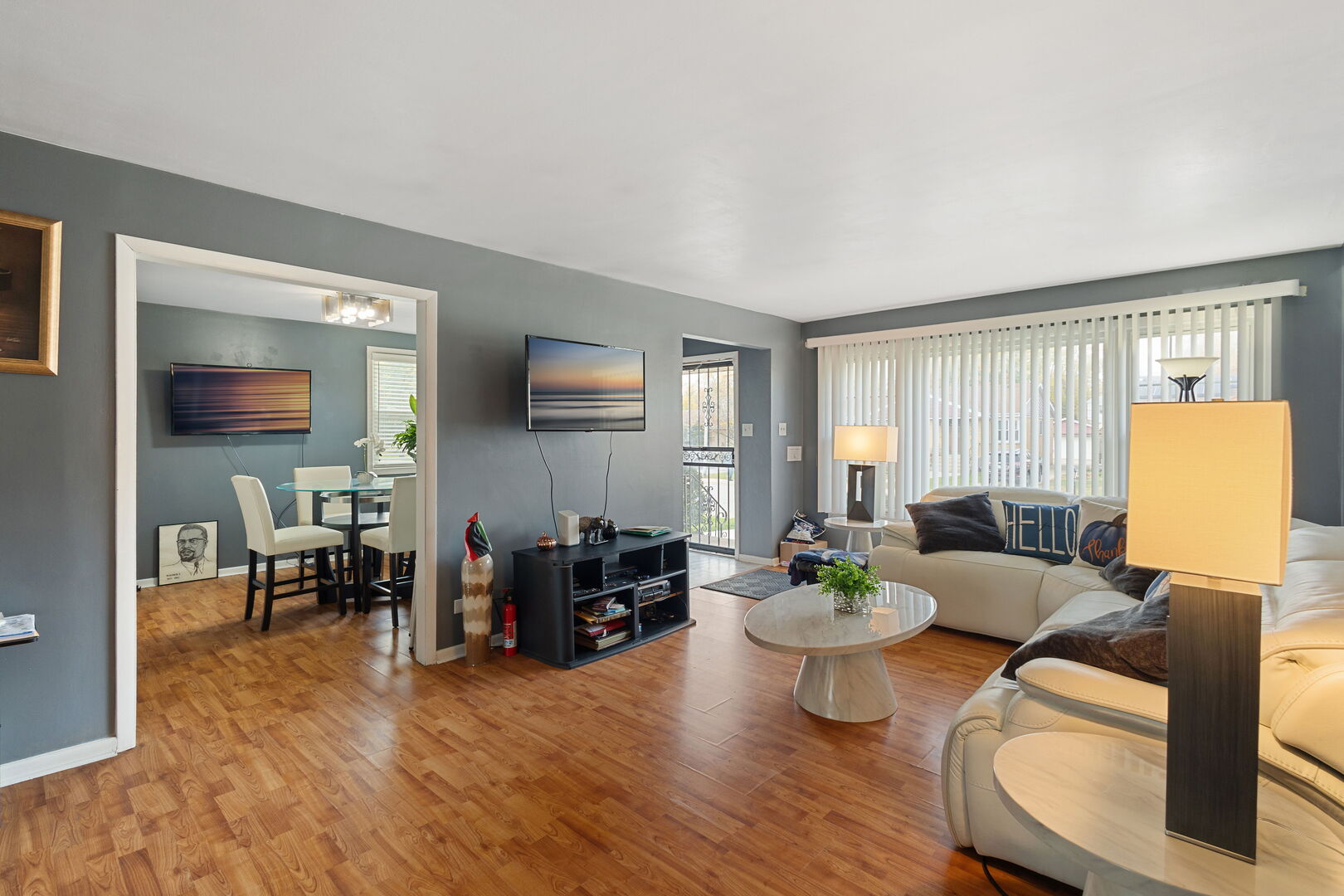 15607 Gouwens Lane, South Holland, IL 60473