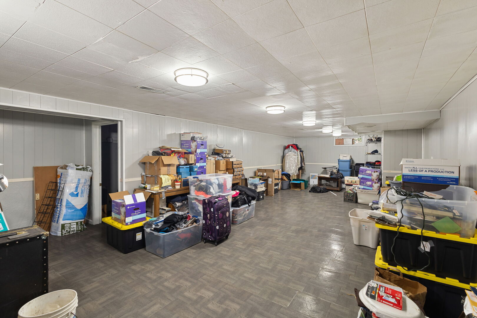 15607 Gouwens Lane, South Holland, IL 60473