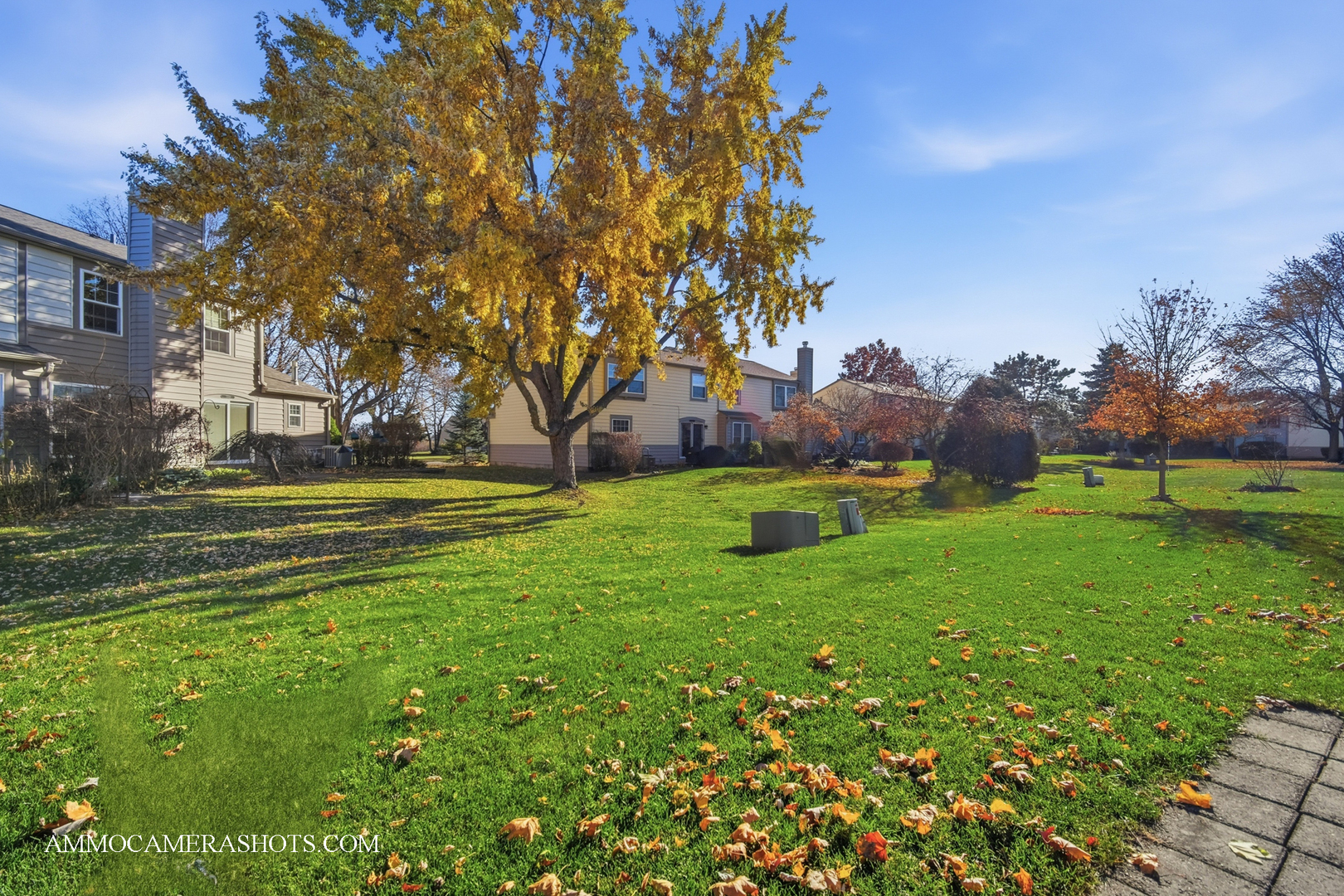 1329 Gloucester Circle, Carol Stream, IL 60188