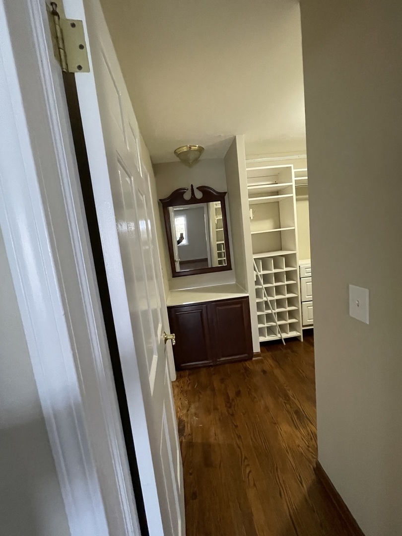 4 N Tower Road, Oak Brook, IL 60523